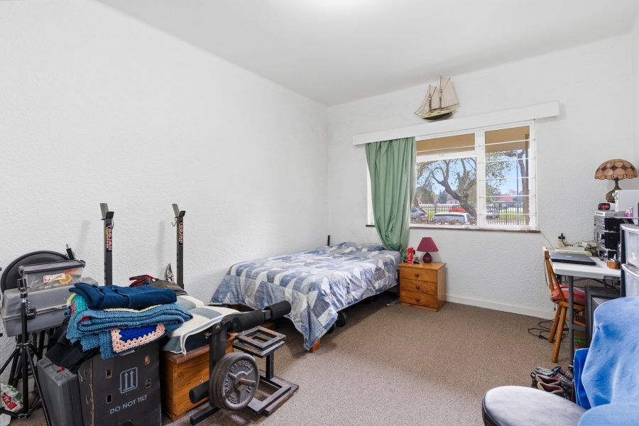 1 Bedroom Property for Sale in Pinelands Western Cape